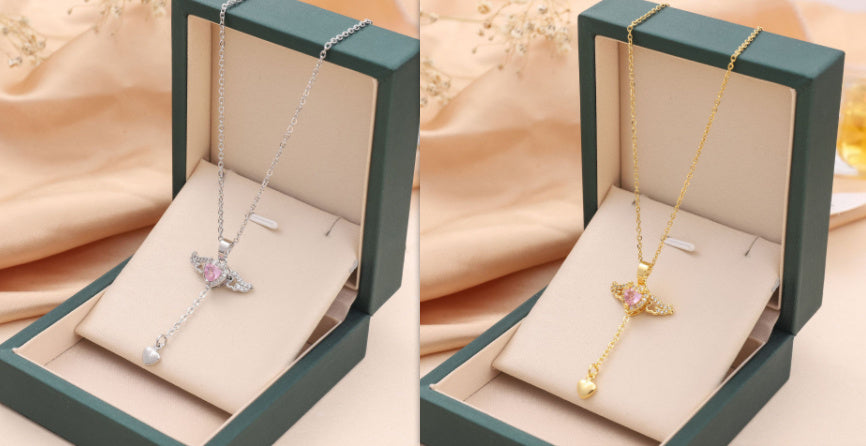 Collana ali di angelo con cuore