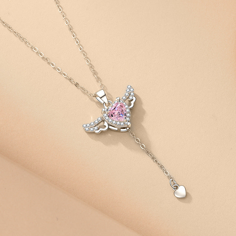Collana ali di angelo con cuore